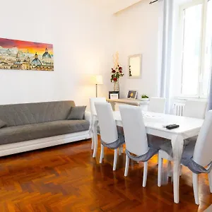 Apartamento Vespasiano 49, Roma
