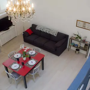 Nostromondo Ciancaleoni Palace Apartment