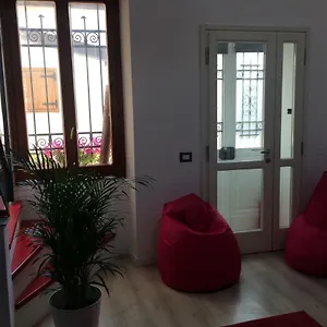https://roman-theater.hotelinveneto.com